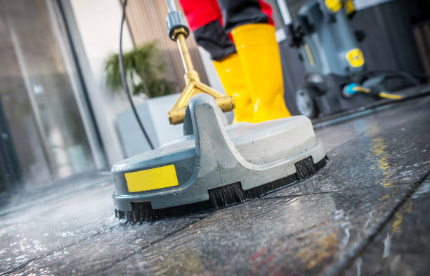 Best Commercial Building Pressure Washing  in Framingham, MA